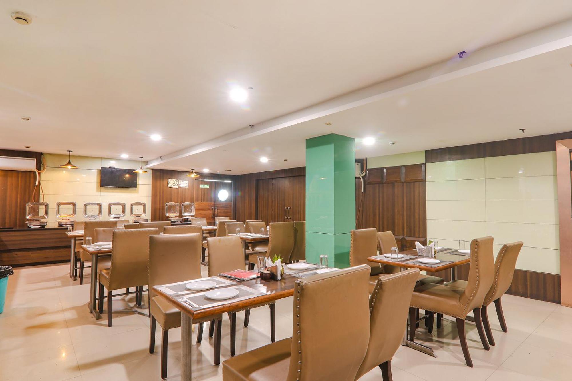 Fabhotel Prime The Continental Lucknow Exteriör bild
